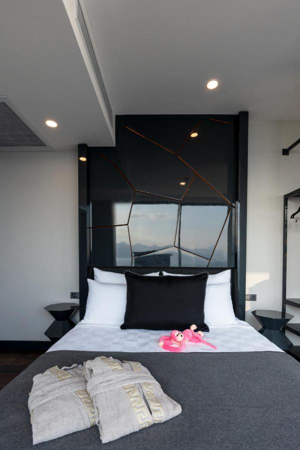 Lucky Monkey Otel 2*